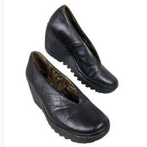 Fly London YAZ Leather Wedge Pump Black Size 38 Slip On High Vamp